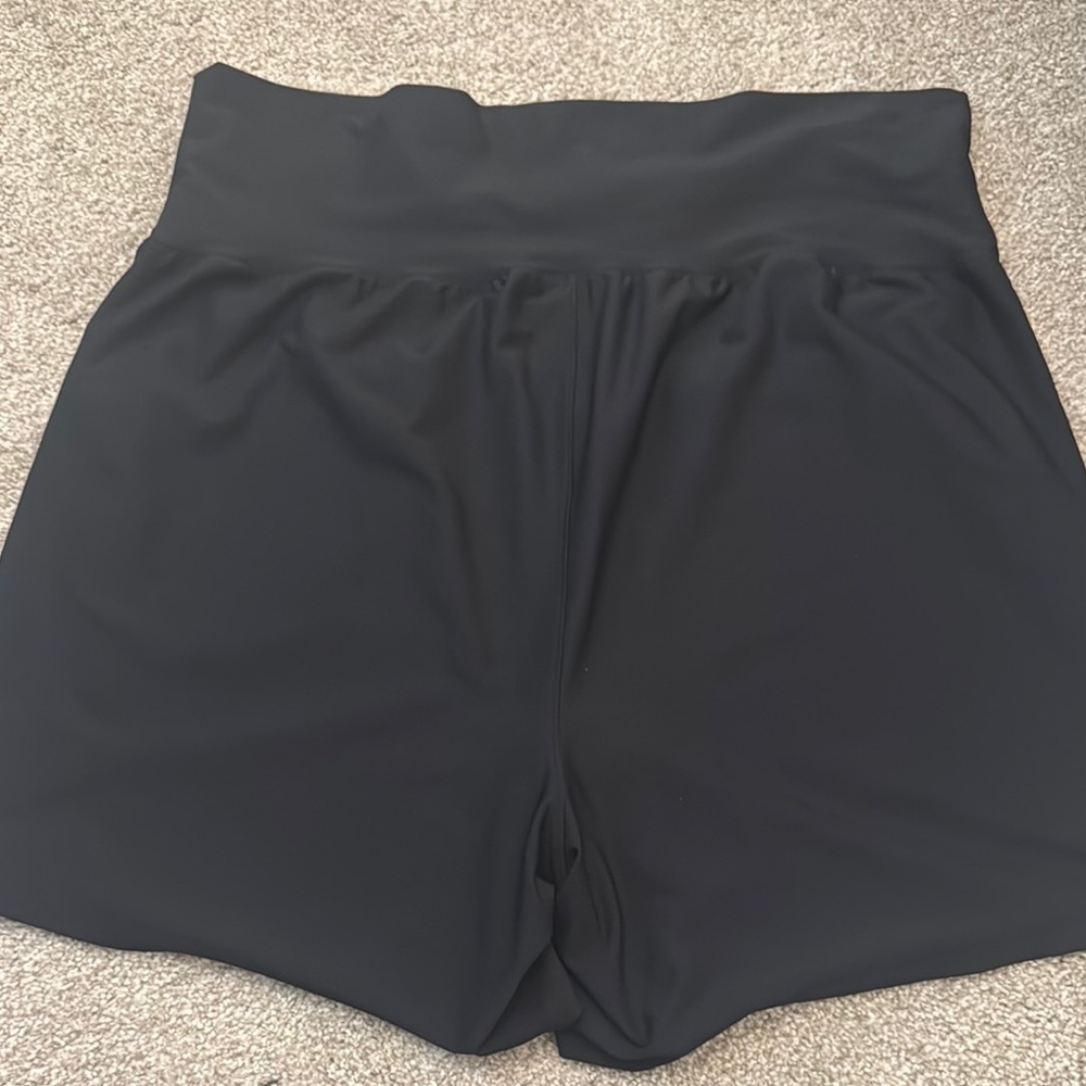 Old Navy Black High Waist Athletic Shorts - Picture 6 of 6